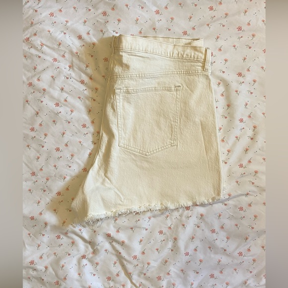 NWT Abercrombie and Fitch- High Rise Dad Short- 36/22 - Picture 11 of 12